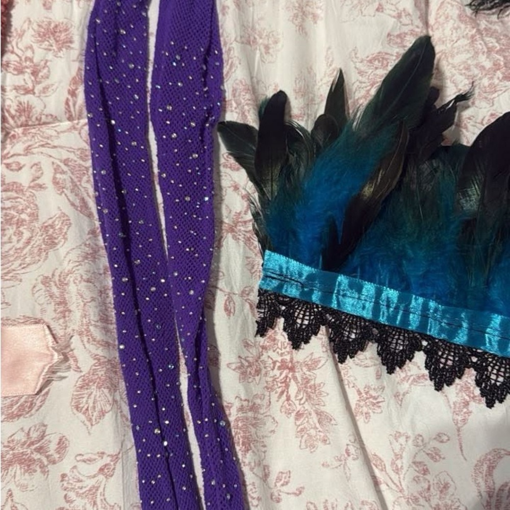 Vibrant Kids Dance Costume with Peacock Colors - Picture 5 of 5